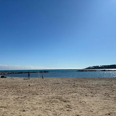 Le Syracuse * Αντίμπ