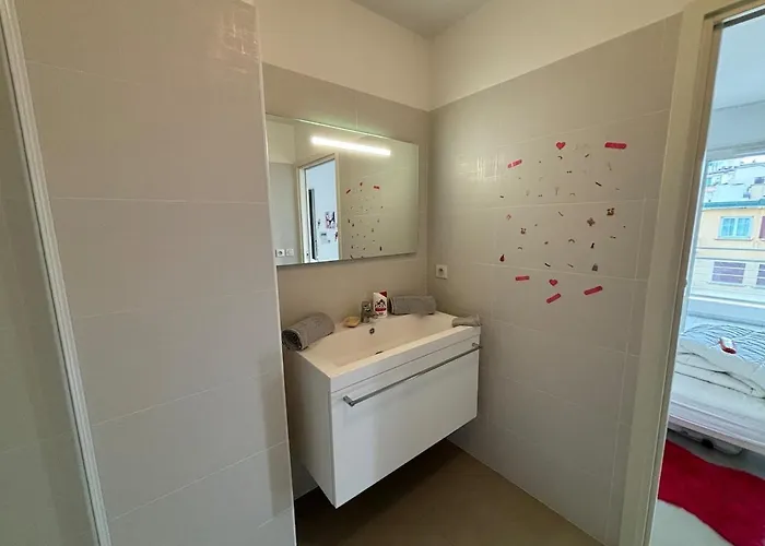 Le Syracuse Apartment